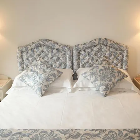 Hotel Foresteria Baglio Della Luna 4*