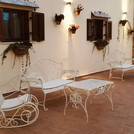 Otel Foresteria Baglio Della Luna 4*